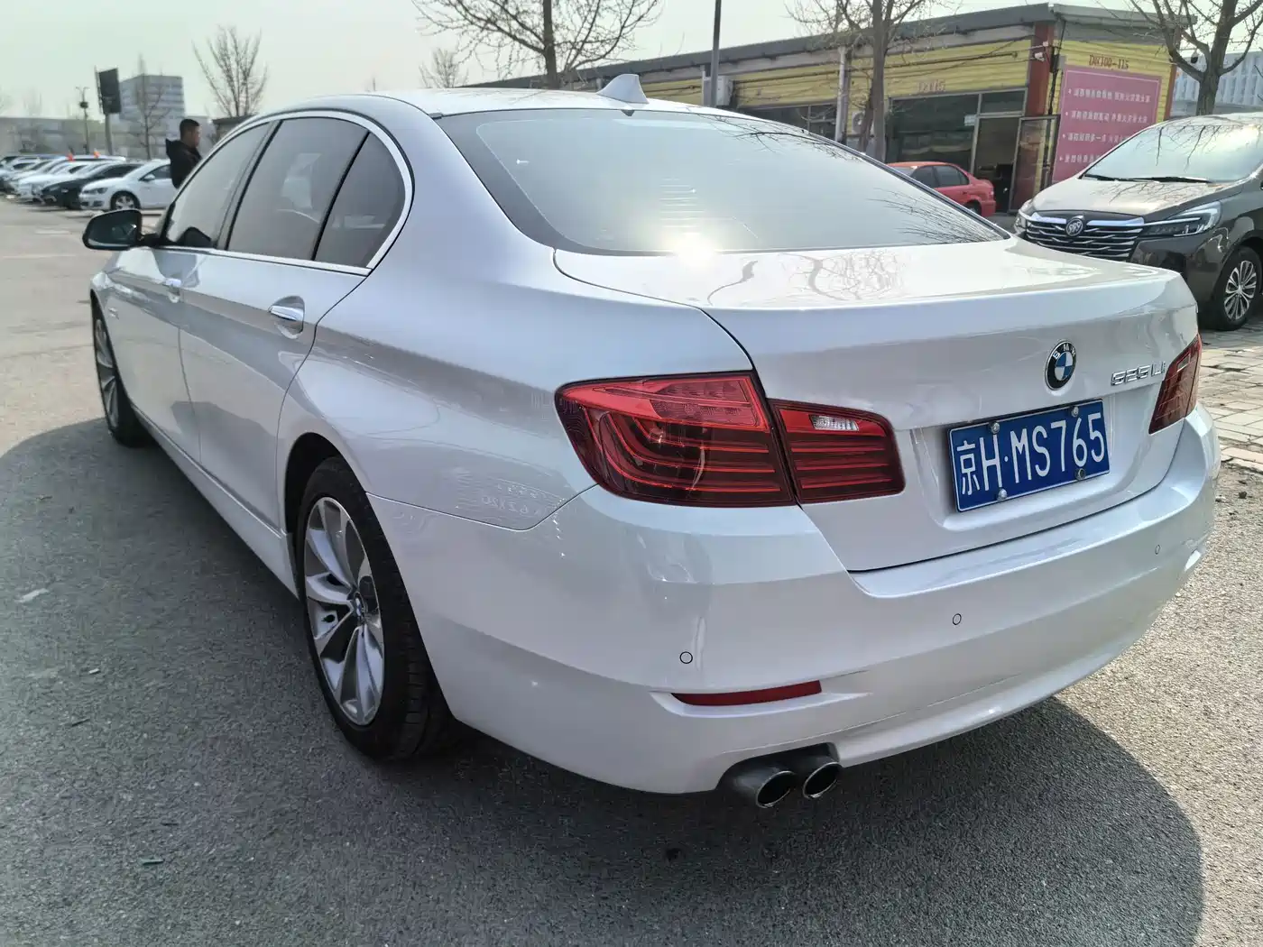 BMW 5 Series 2017 525Li Leading Edition фото 5