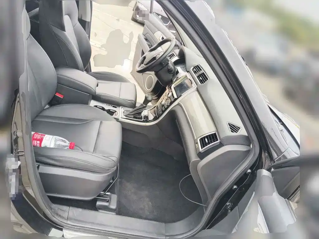 Фото 13 - Haval H2