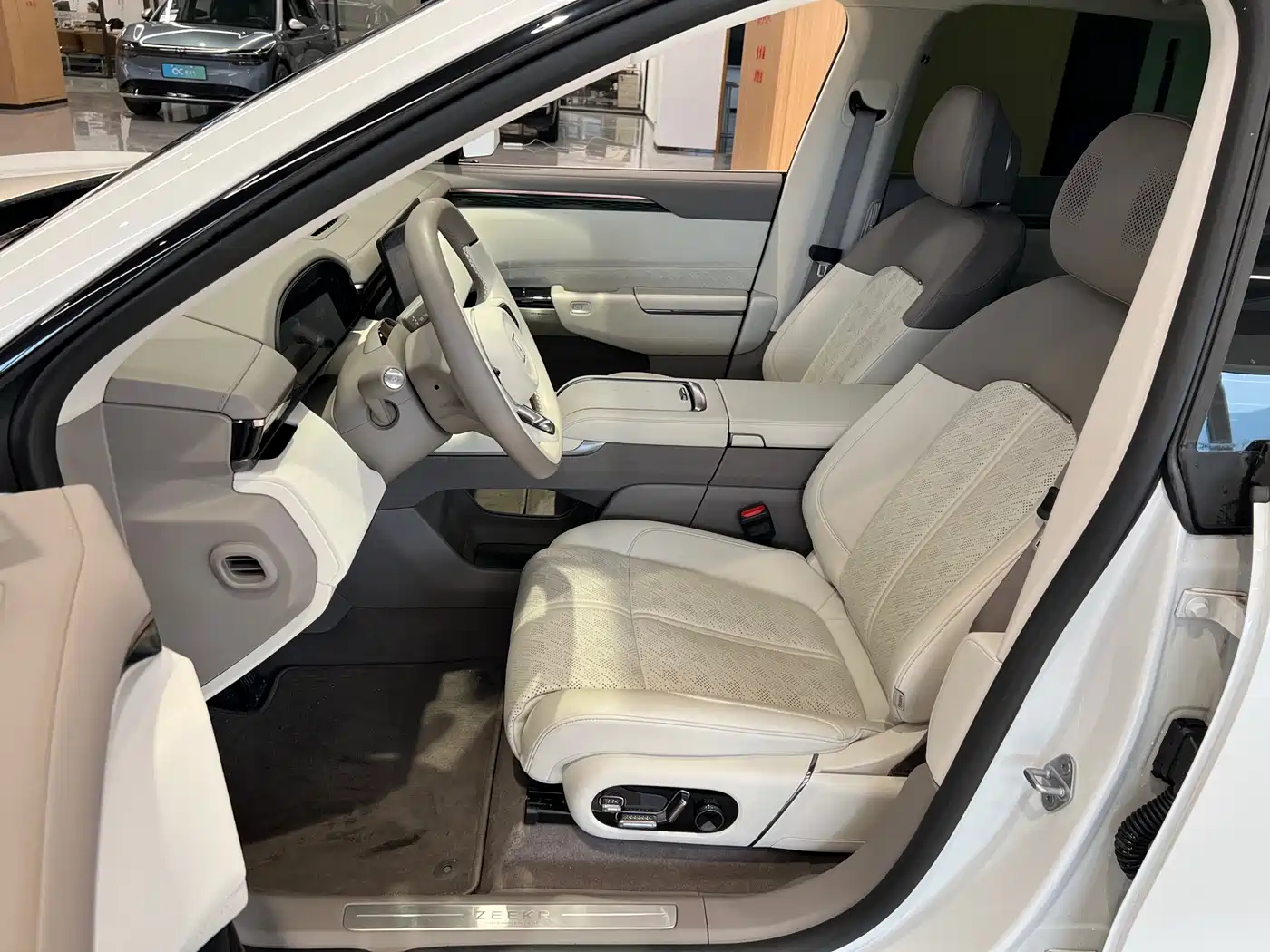 ZEEKR EXTREME KRYPTON 7X