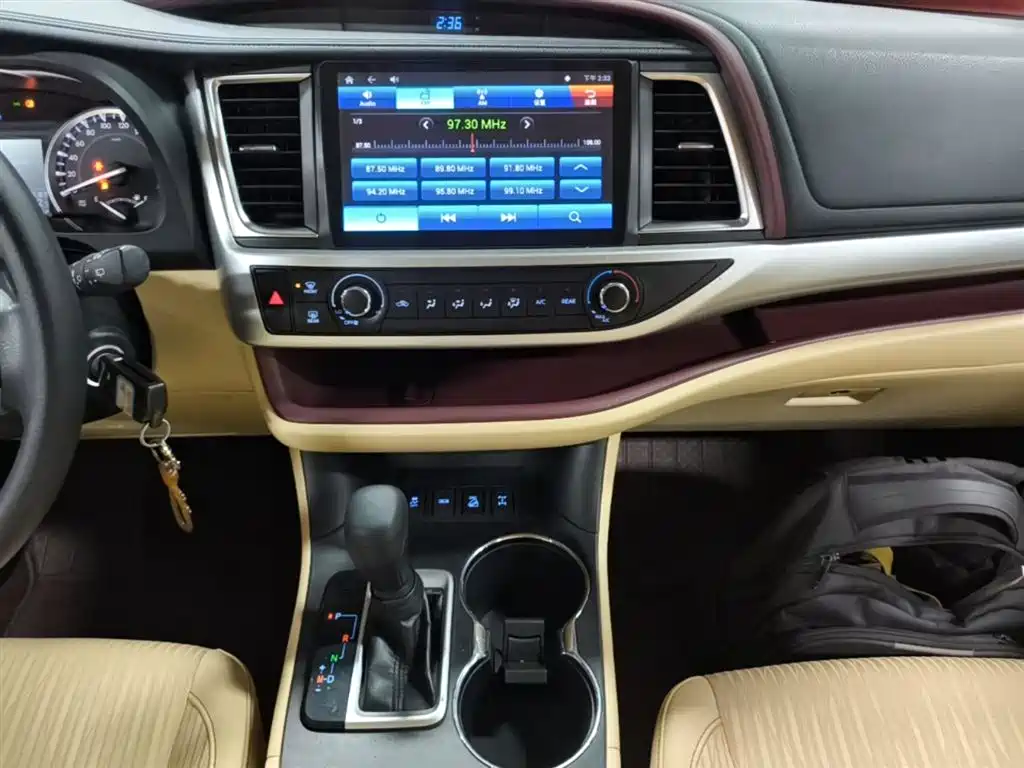 Toyota Highlander 2017 2.0T 4WD Elite 7-Seater фото 13