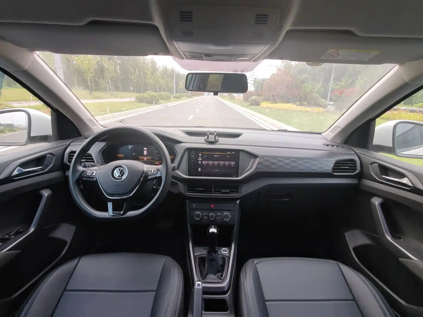 VOLKSWAGEN TU KAI