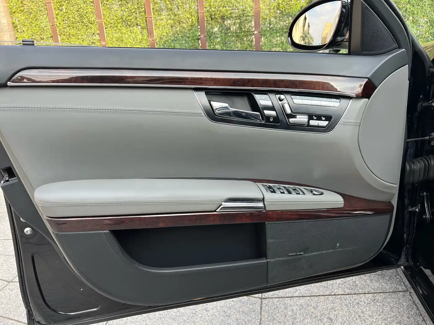 Mercedes-Benz S-Class 2008 Model S 600 L фото 23