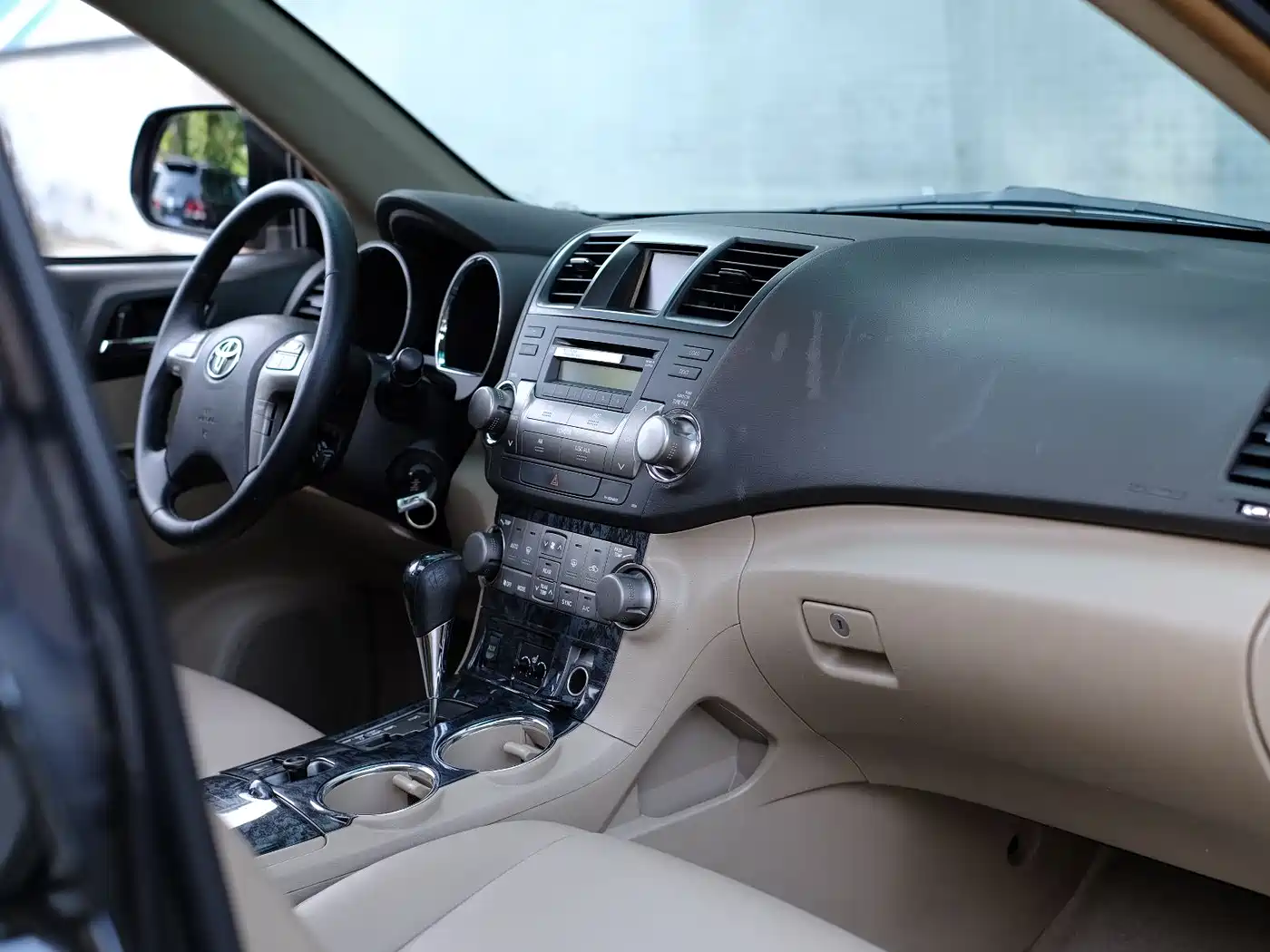 Toyota Highlander 2010 2009 3.5L 4WD 7-seater Luxury Edition