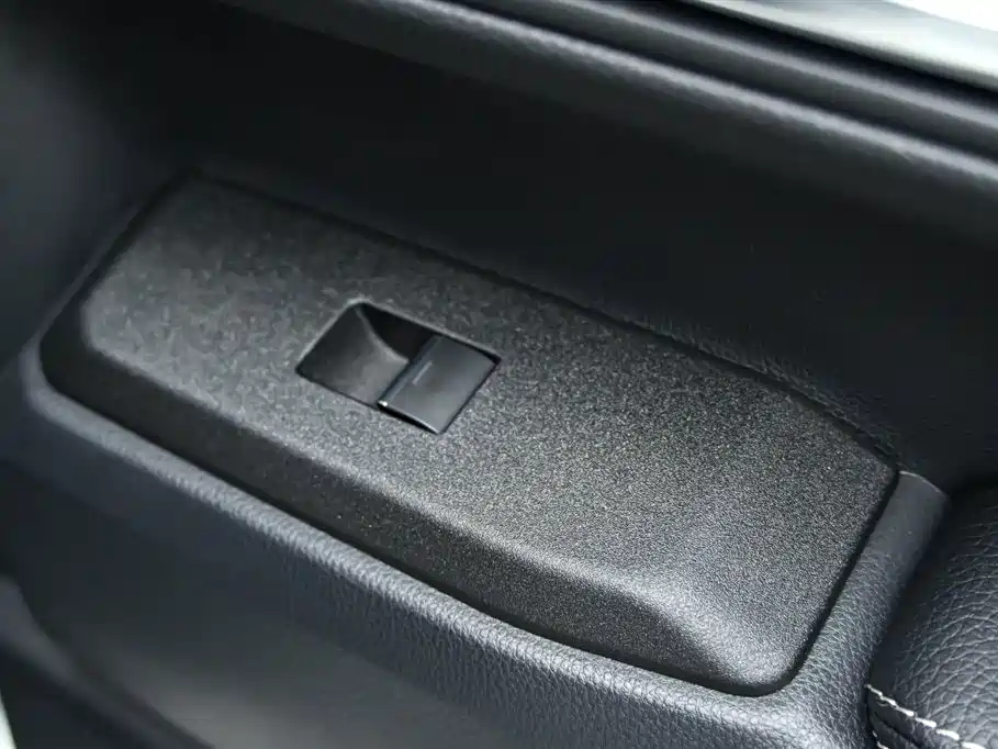 Toyota Prado 2025 2.4T All-round TX Edition 5-seater фото 25