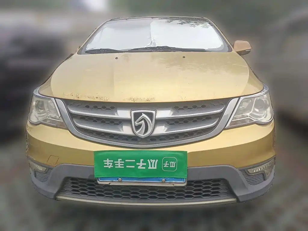 Baojun 730 2015 2014 1.5L Manual Comfort 7-seater