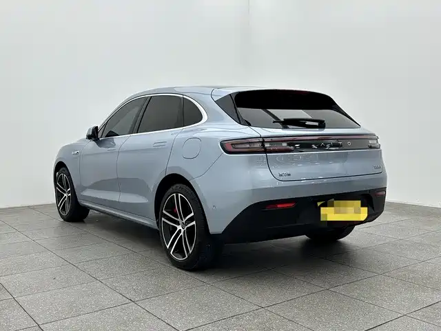 AITO Wenjie AITO M5 2023 Pure Electric AWD Smart Drive Edition фото 4
