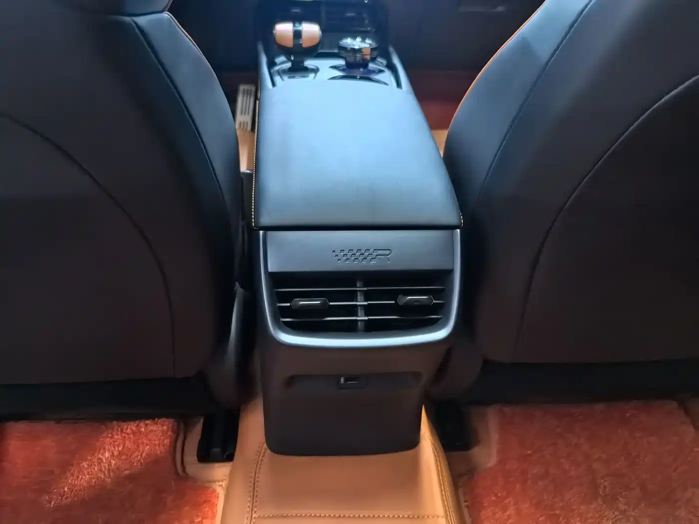 Changan UNI-V 2026 2025 1.5T 500Bar Premium Sport Model