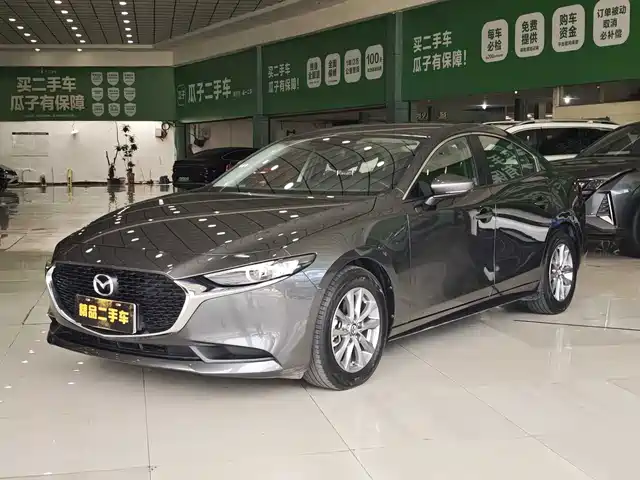 Mazda Mazda3 Axela 2023 2.0L Auto Zhiqing — фото 1