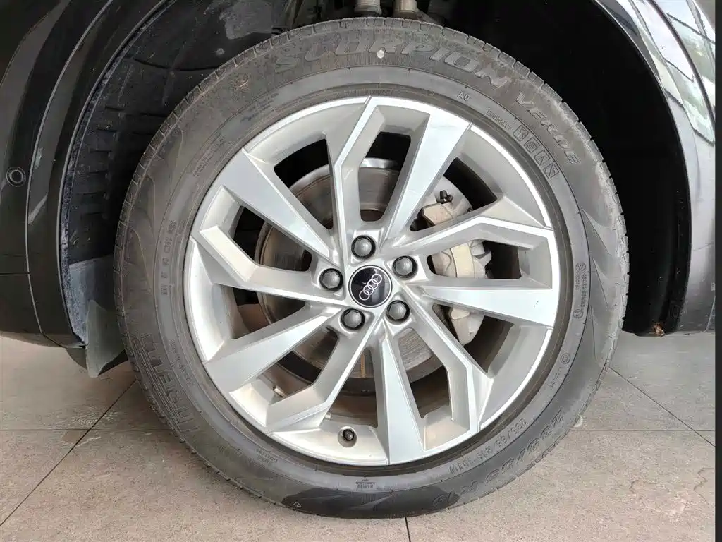 Audi Q5L 2022 40T Luxury Dynamic фото 20