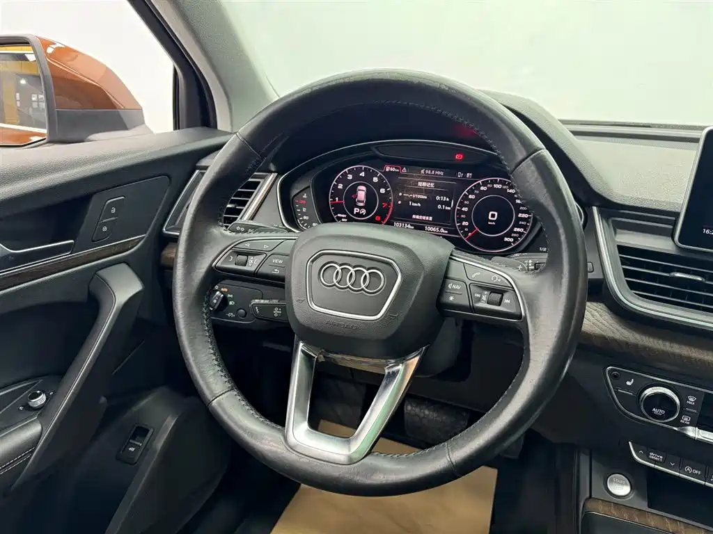 Audi Q5L 2018 Model 45 TFSI Premium Luxury Sport China V фото 9