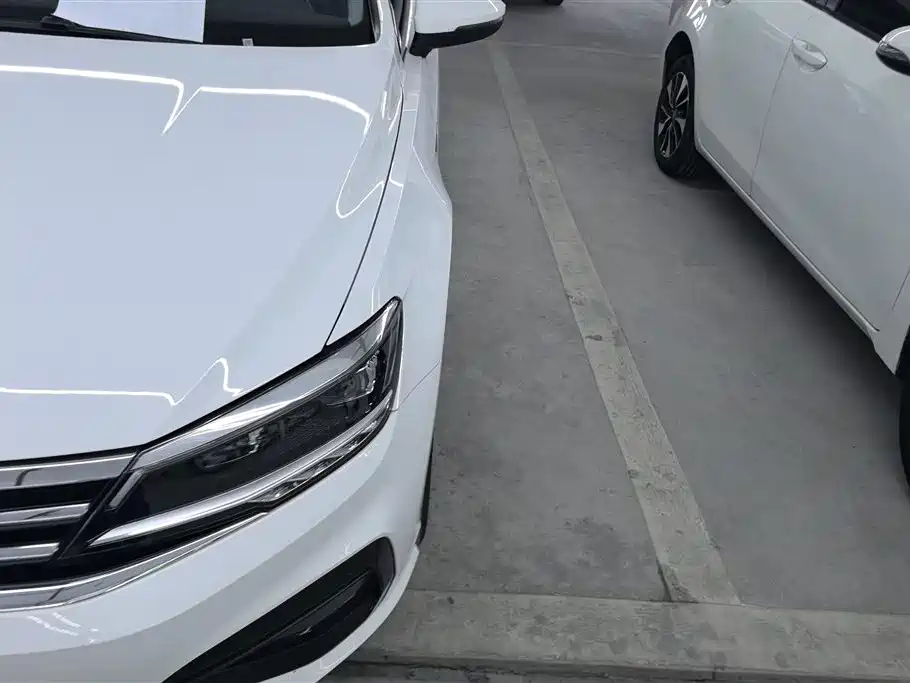 Volkswagen Lamando 2021 Facelift 280TSI DSG Comfort Edition фото 5