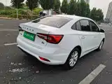 Фото 20 - Roewe i5