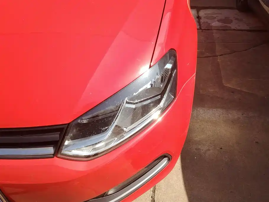 Volkswagen Polo 2016 1.6L Automatic Comfort фото 5