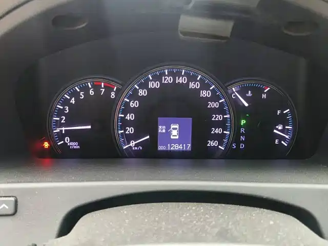 Toyota Crown 2012 2.5L Royal Leather Edition — фото 4