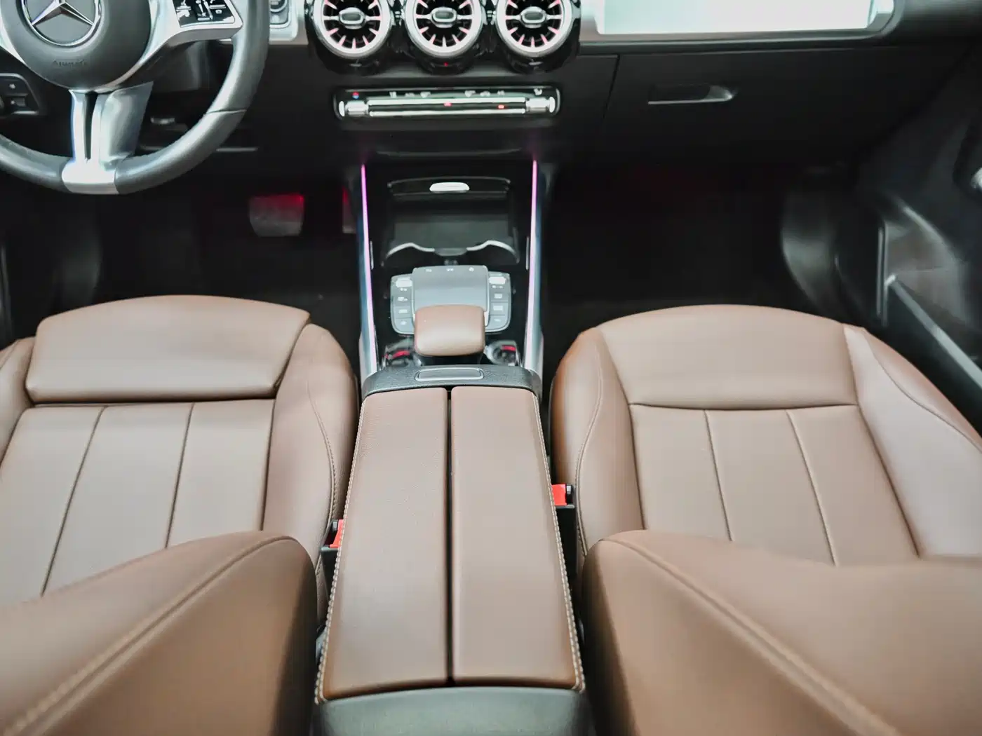 Mercedes-Benz GLB 2024 GLB 220 Dynamic фото 9