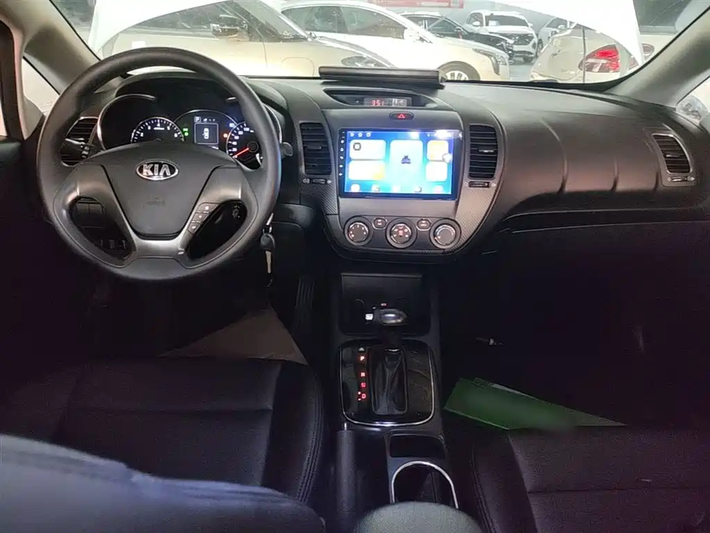 Kia K3 2017 1.6L Automatic 15th Anniversary Special GLS фото 10