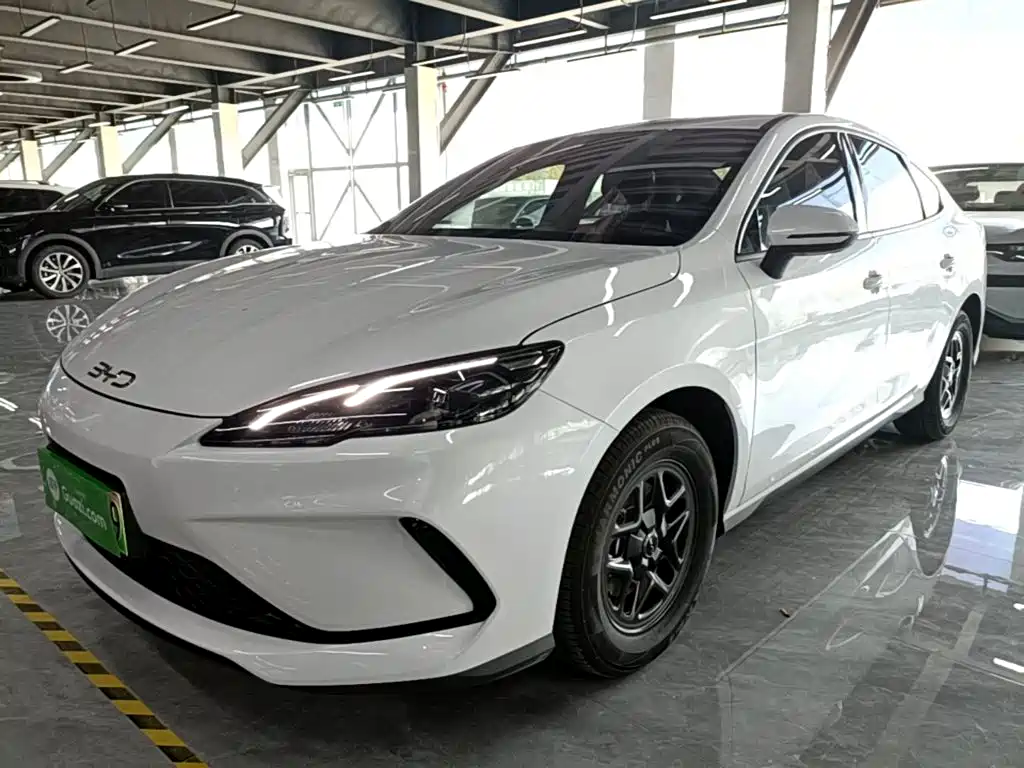 BYD Hai Bao 05 DM-i 2026 2026 DM-i 128KM Luxury