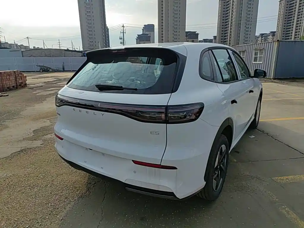 Geely Galaxy Galaxy E5 2026 2026 530km Voyager Edition