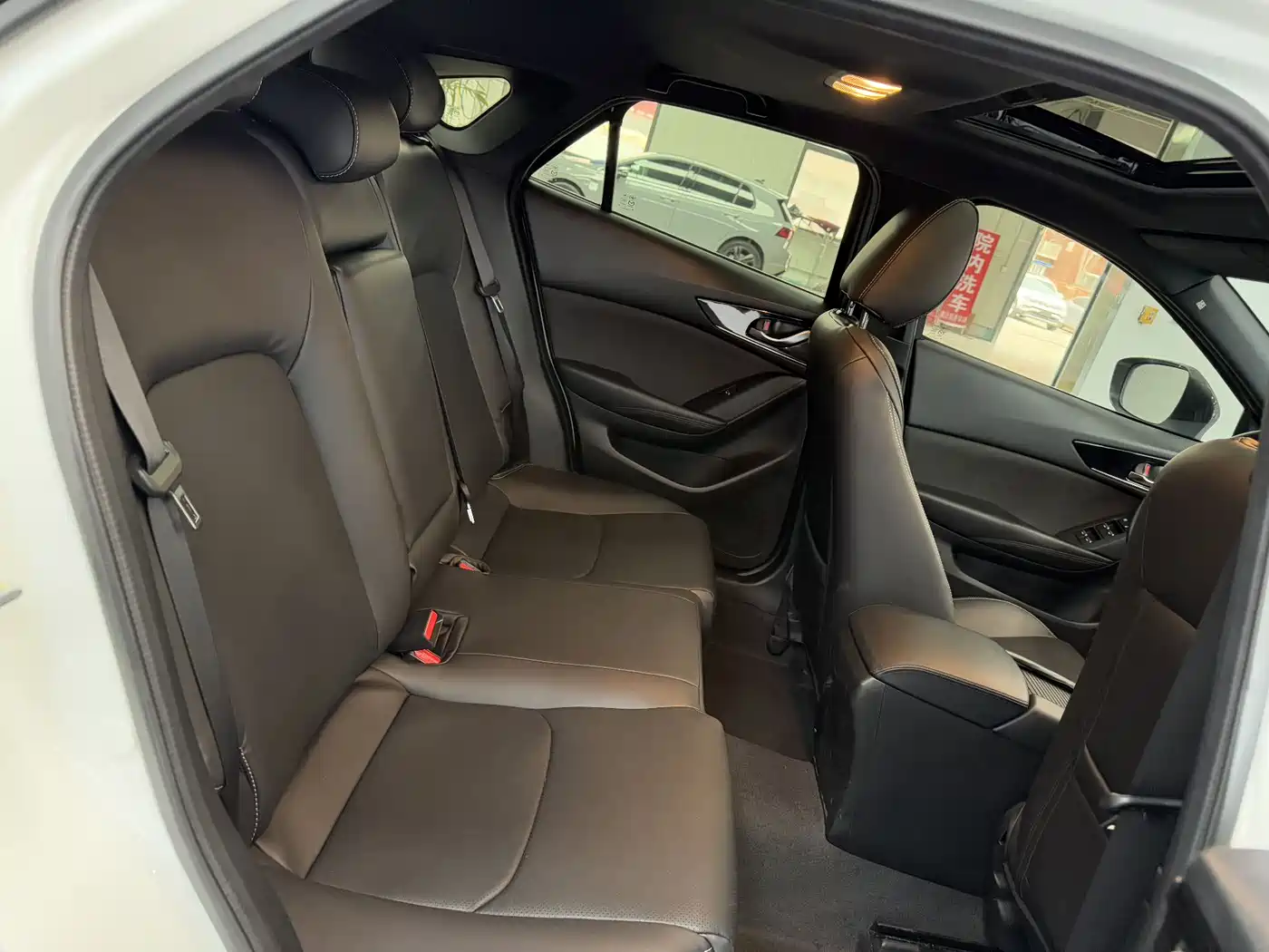 MAZDA CX-4