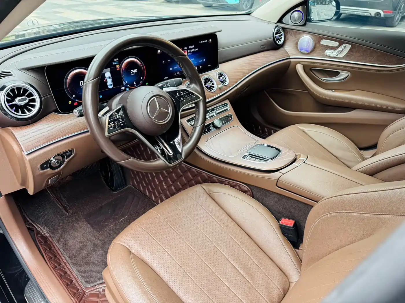 MERCEDES-BENZ E CLASS