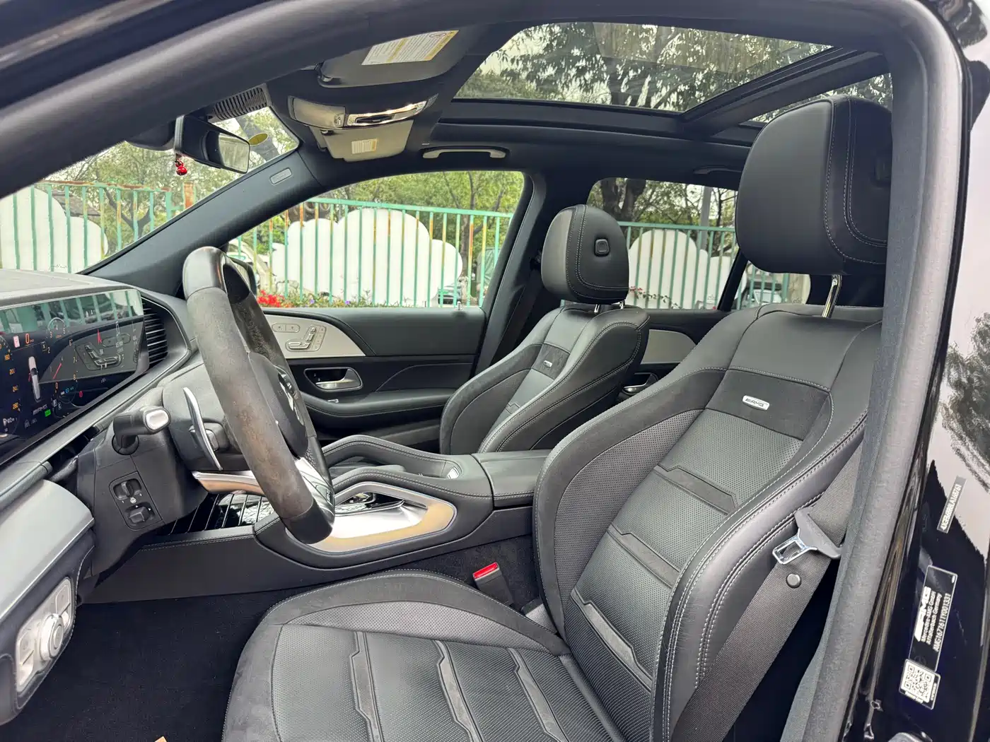 MERCEDES-BENZ GLE AMG