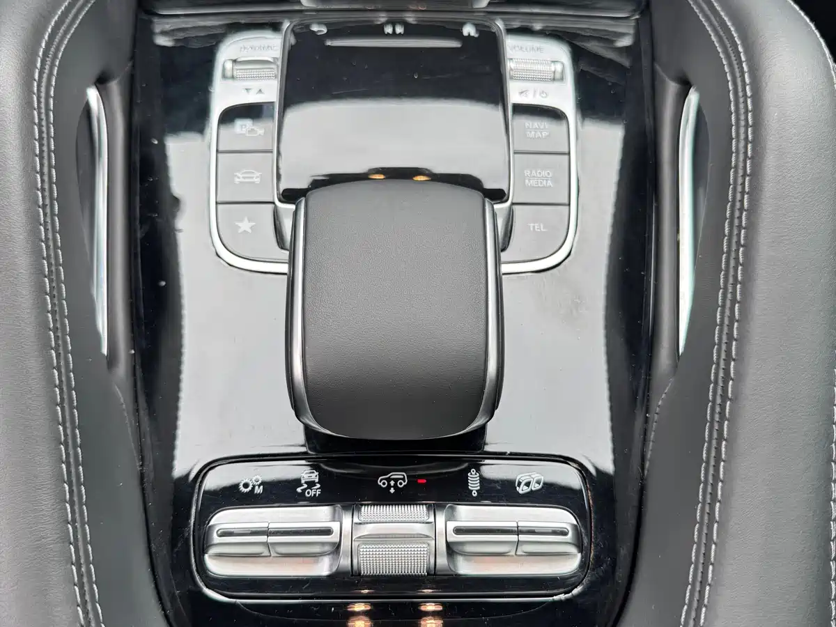 MERCEDES-BENZ GLE AMG