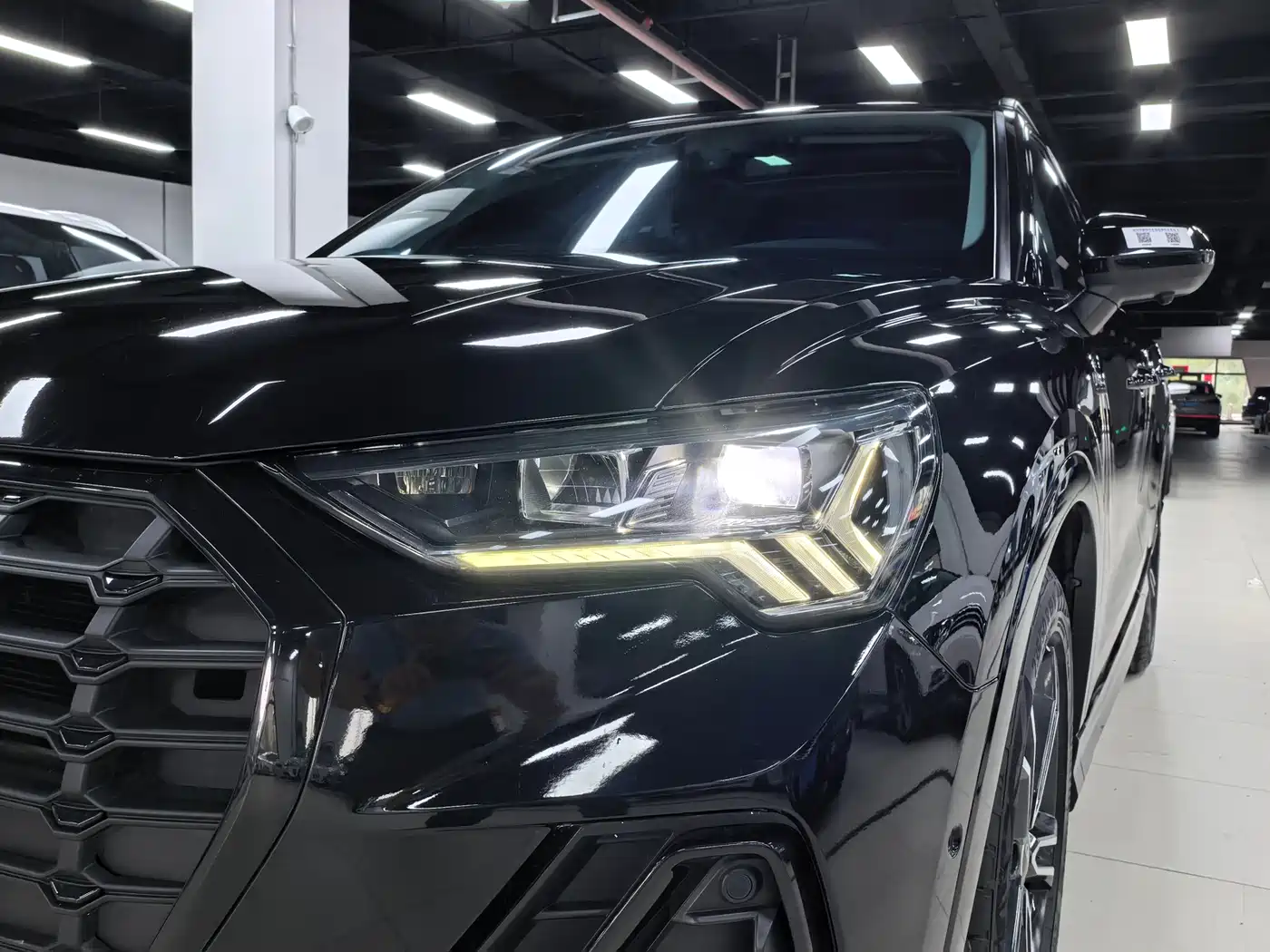 Audi Q3 2021 35 TFSI Fashion Sport фото 4