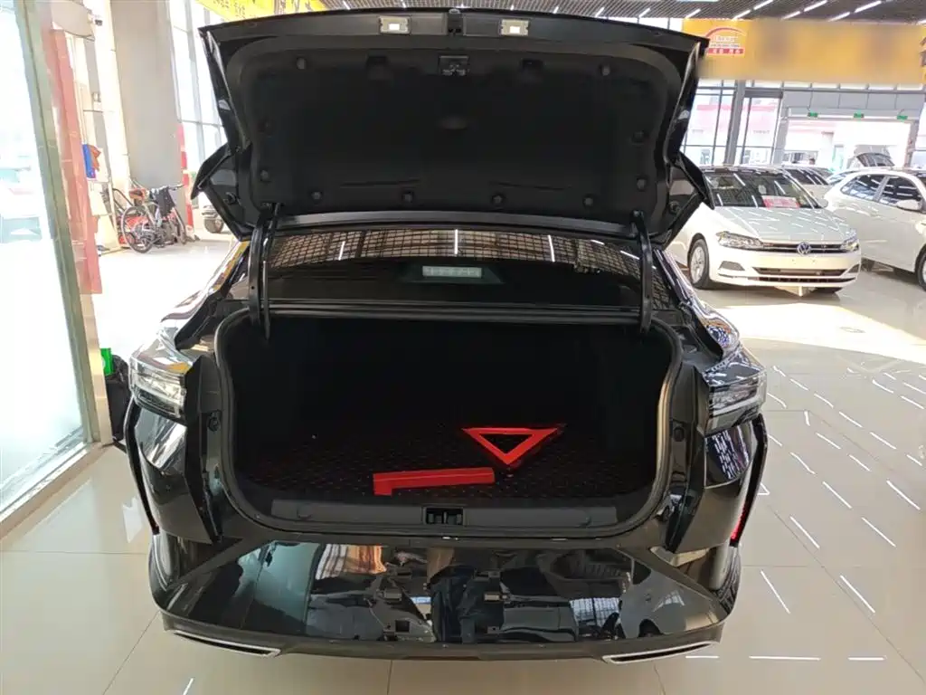 DONGFENG FENGSHEN YI HYUN