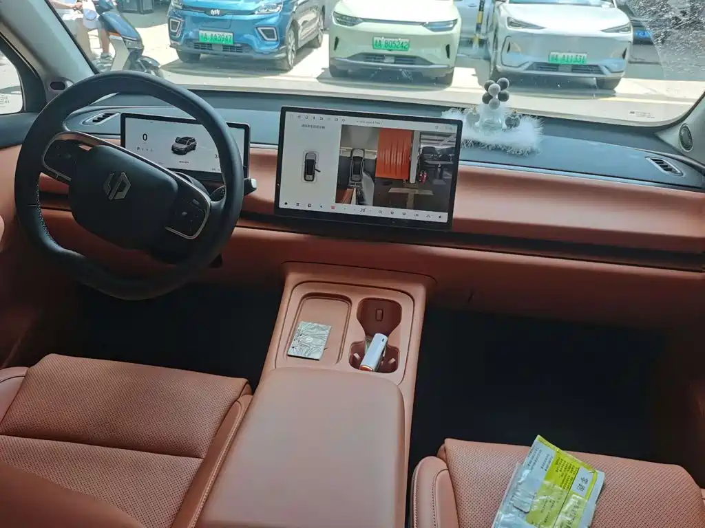 Leapmotor C16 2025 2024 Extended Range 200 Premium Edition