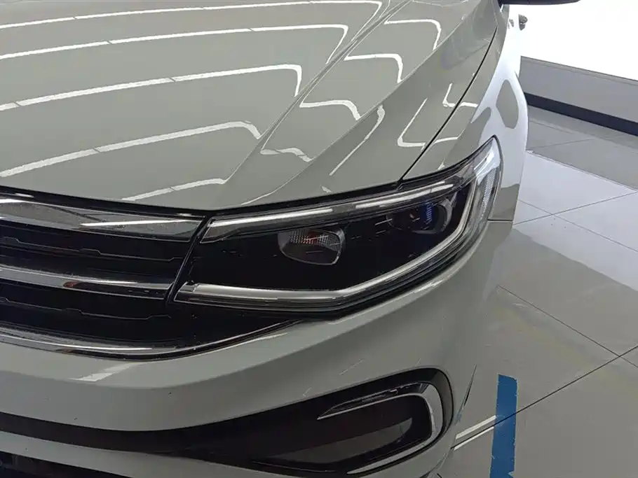 Volkswagen Bora 2023 200TSI DSG Smart Edition фото 5
