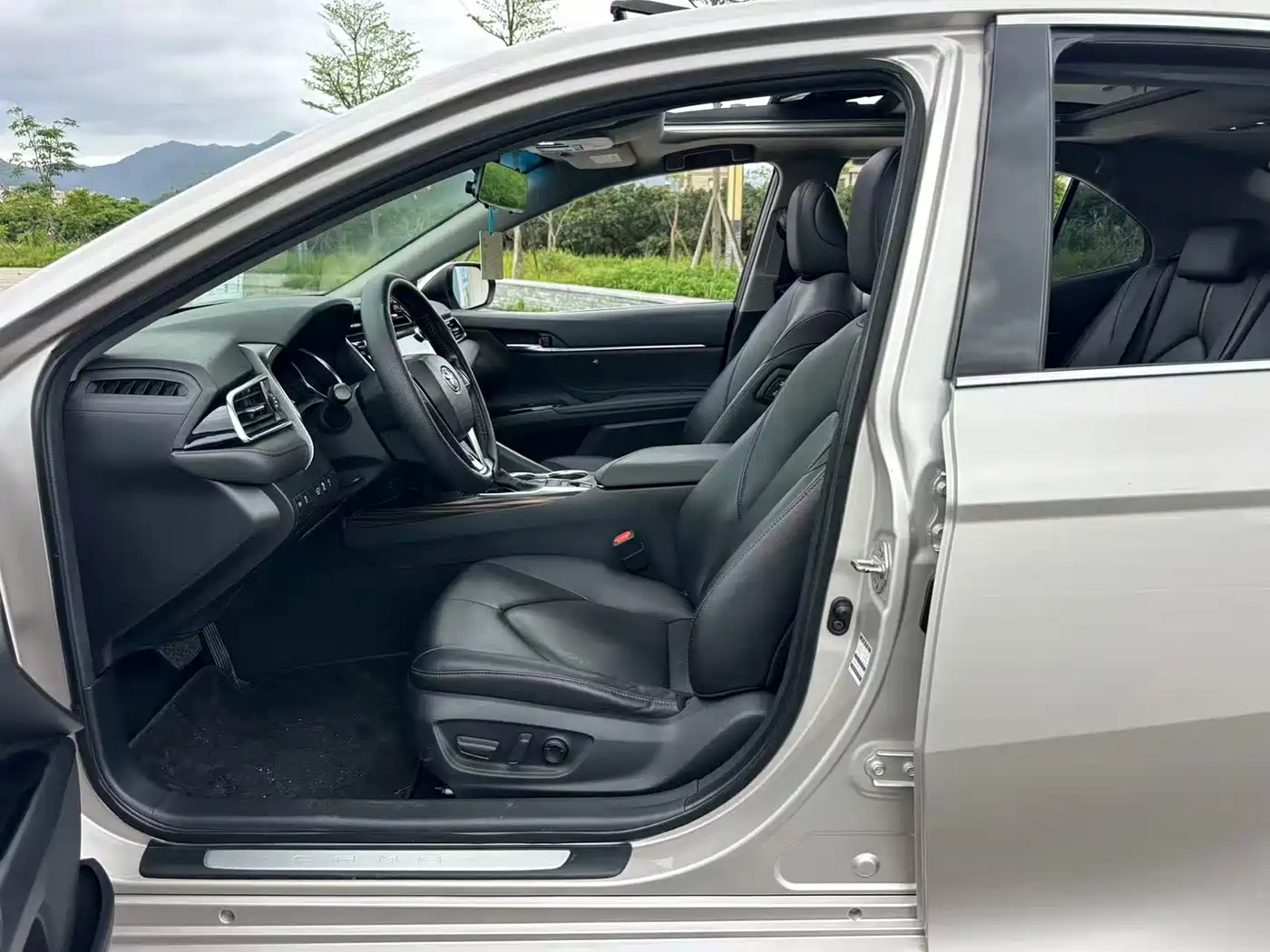 Toyota Camry 2019 2.5G Luxury (China V) фото 23