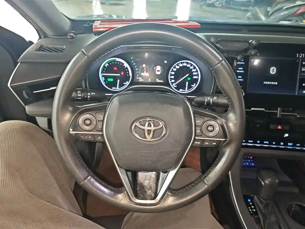 Toyota Avalon 2019 Hybrid 2.5L Luxury Edition China VI фото 11