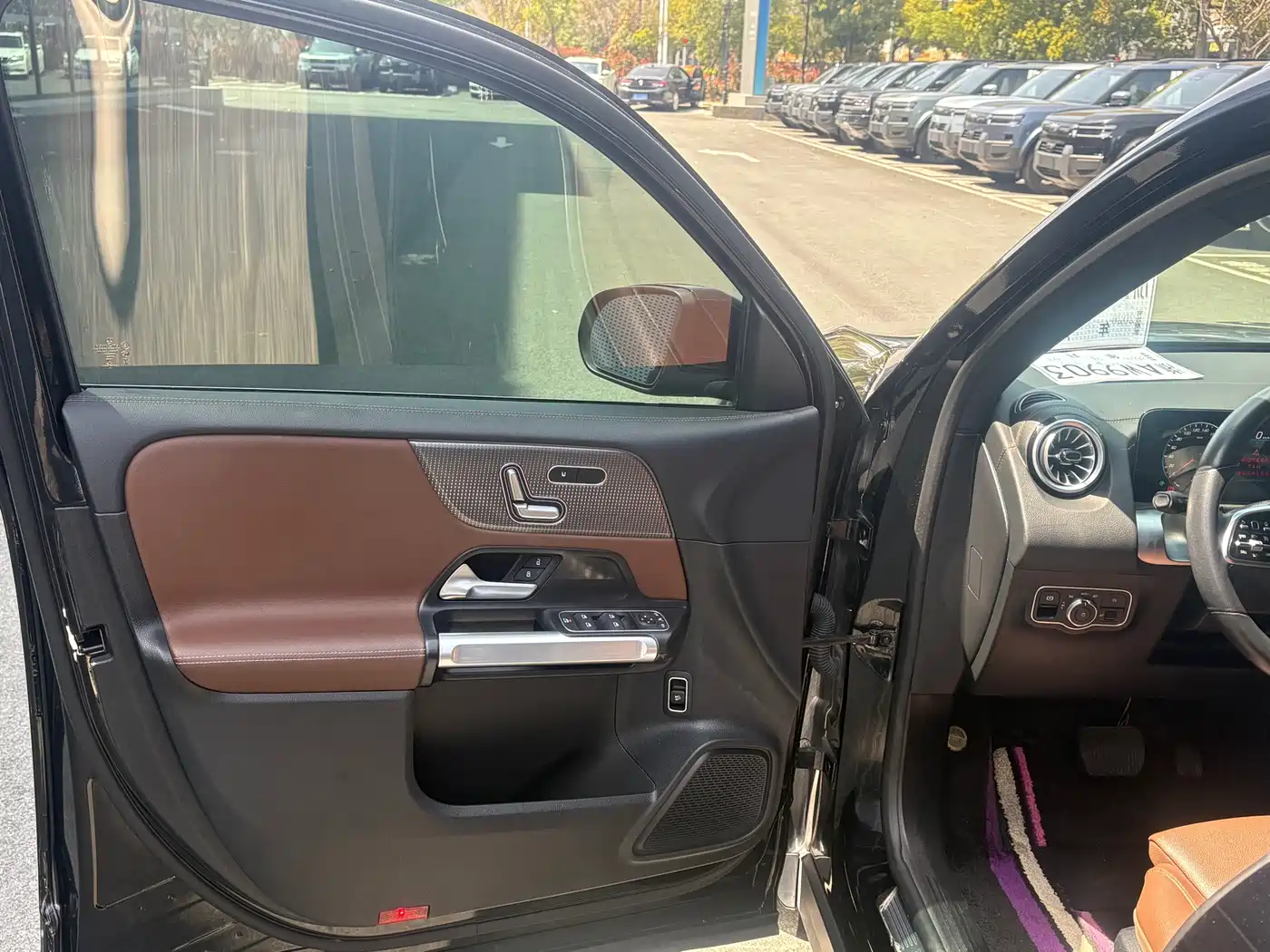 Mercedes-Benz GLB 2022 Model GLB 200 Fashion Edition фото 5