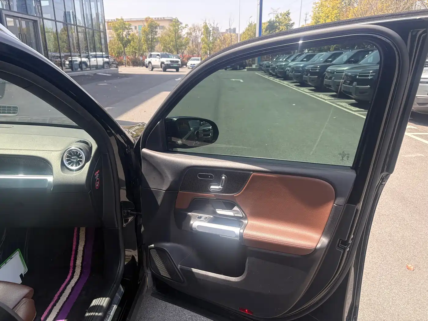 Mercedes-Benz GLB 2022 Model GLB 200 Fashion Edition фото 12