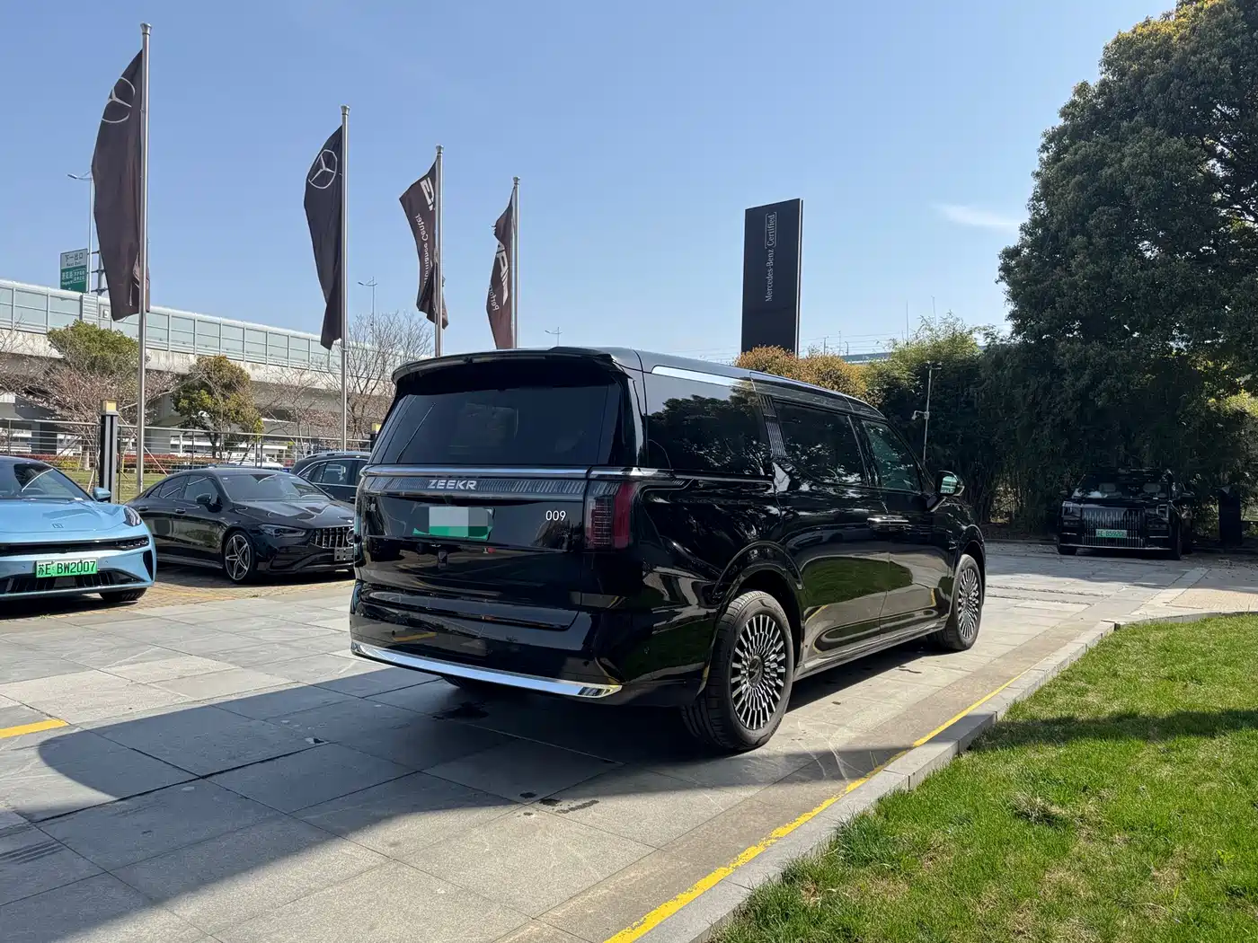 ZEEKR EXTREME KRYPTON 009