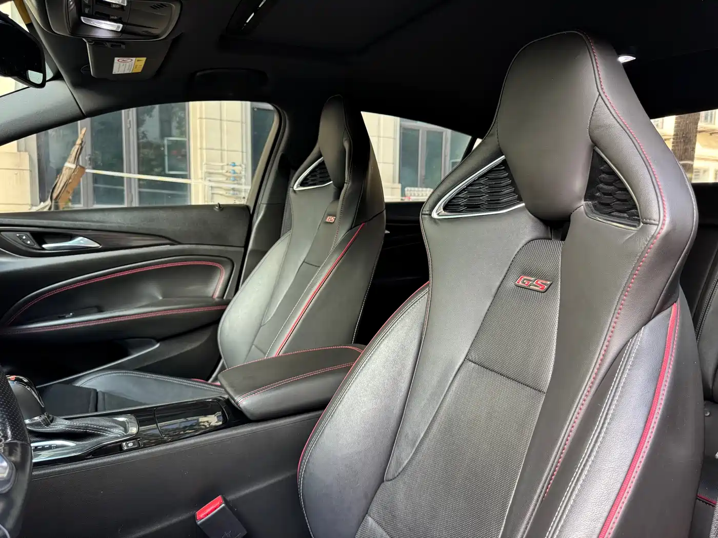 Buick Regal 2017 GS 28T Luxury Model фото 11