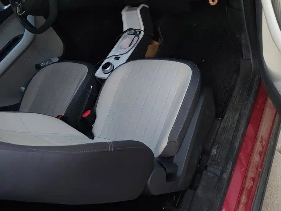 Photo 8 - Geely Galaxy Panda