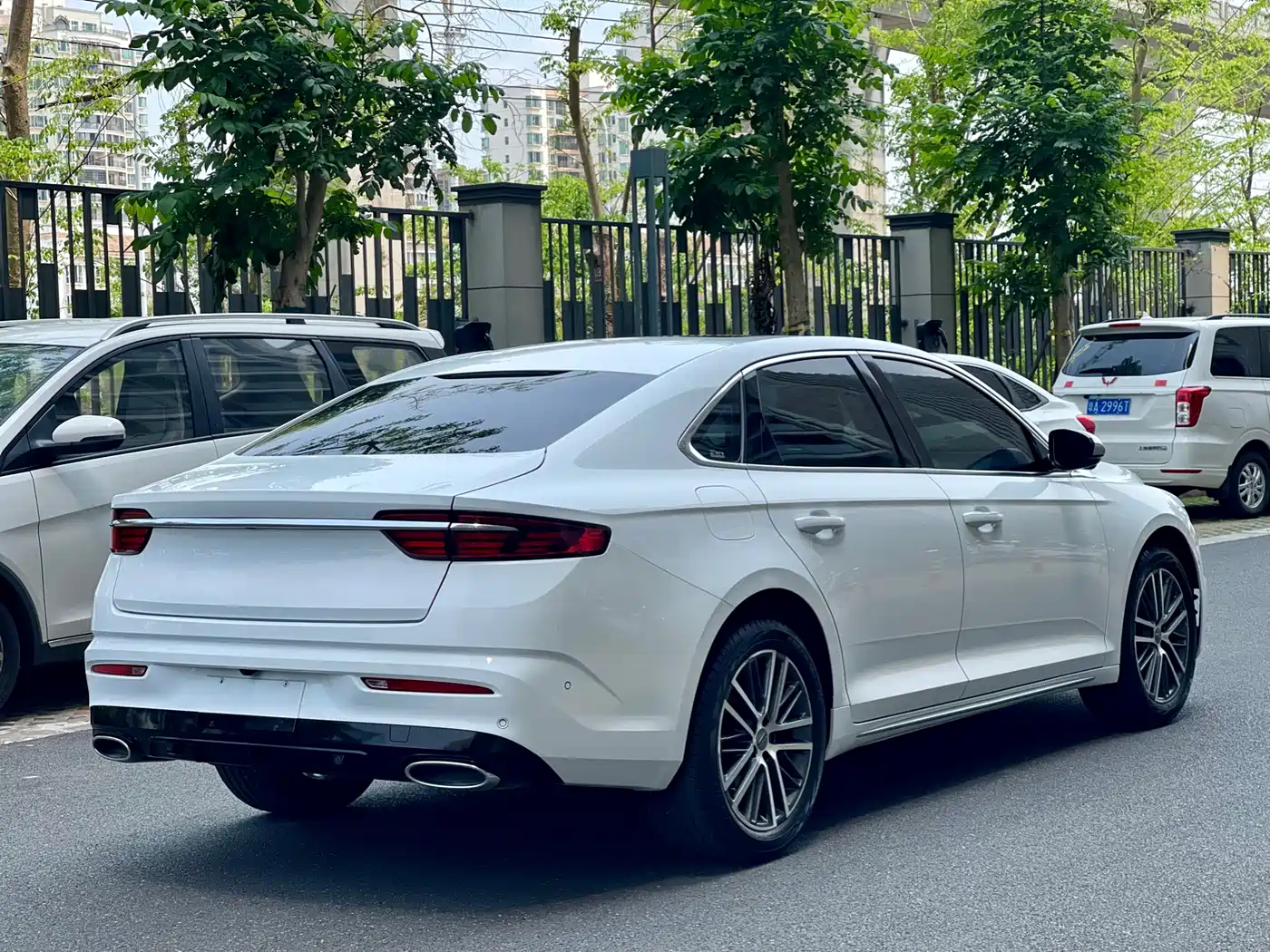 GEELY AUTOMOBILE XINGRUI