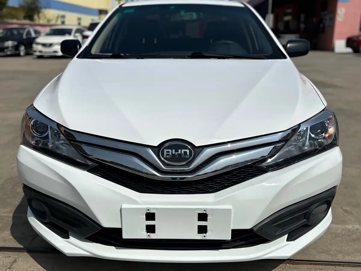 BYD F3