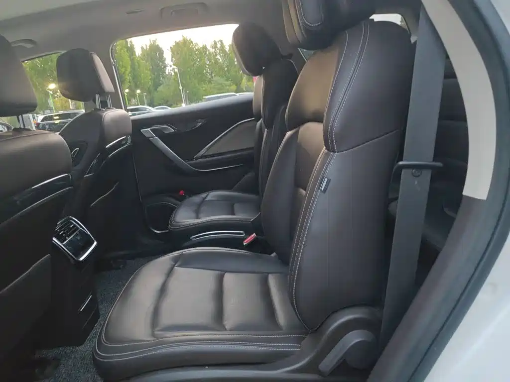 Geely Jiaji New Energy 2019 2019 1.5TD PHEV Ultimate Edition