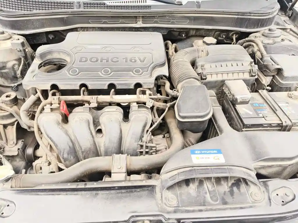 Фото 3 - Hyundai Sonata