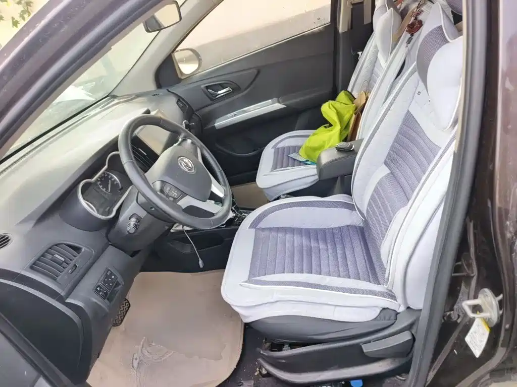 Dongfeng Aeolus A30 2015 2014 1.5L Automatic Smart Style