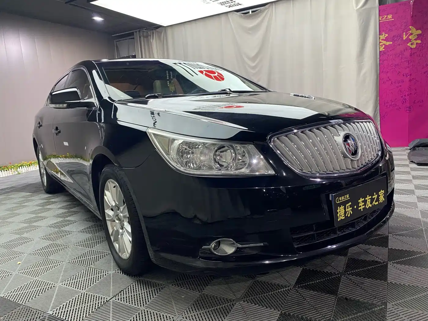 Фото 3 - Buick LaCrosse