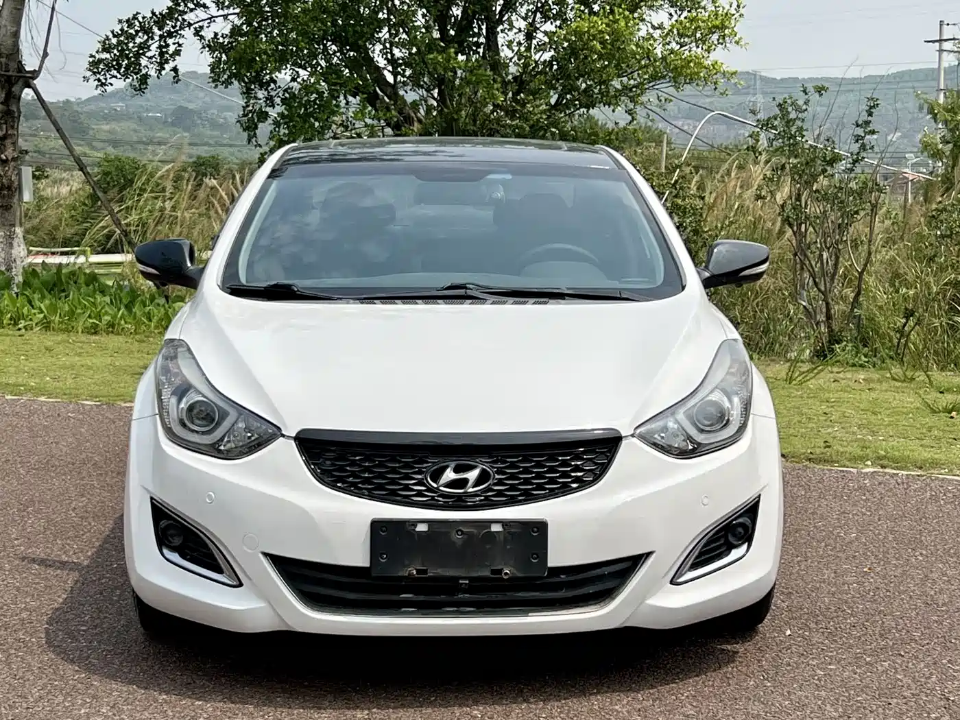 Hyundai Langdong 2016 1.6L Automatic Premium Edition фото 2