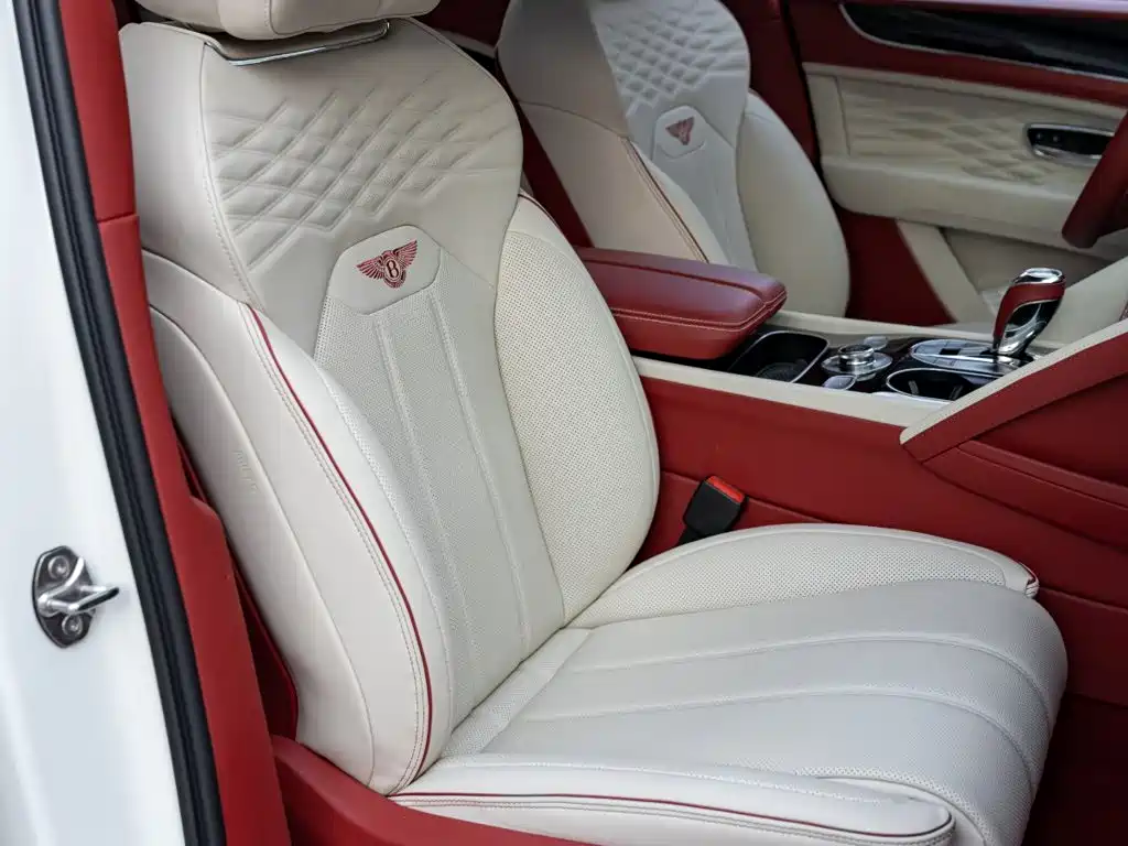 Bentley Bentayga 2026 2026 4.0T V8 Long Wheelbase Azure Edition