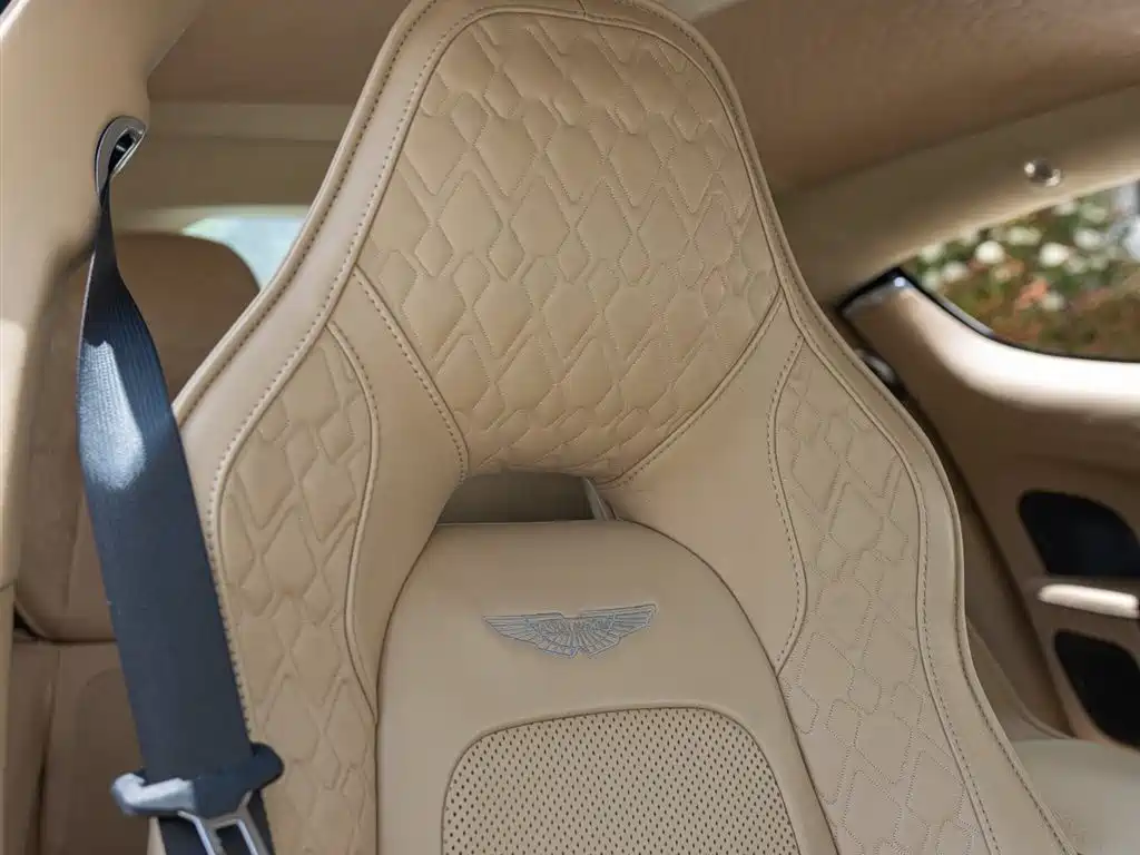 Aston Martin Rapide 2017 6.0L S фото 18