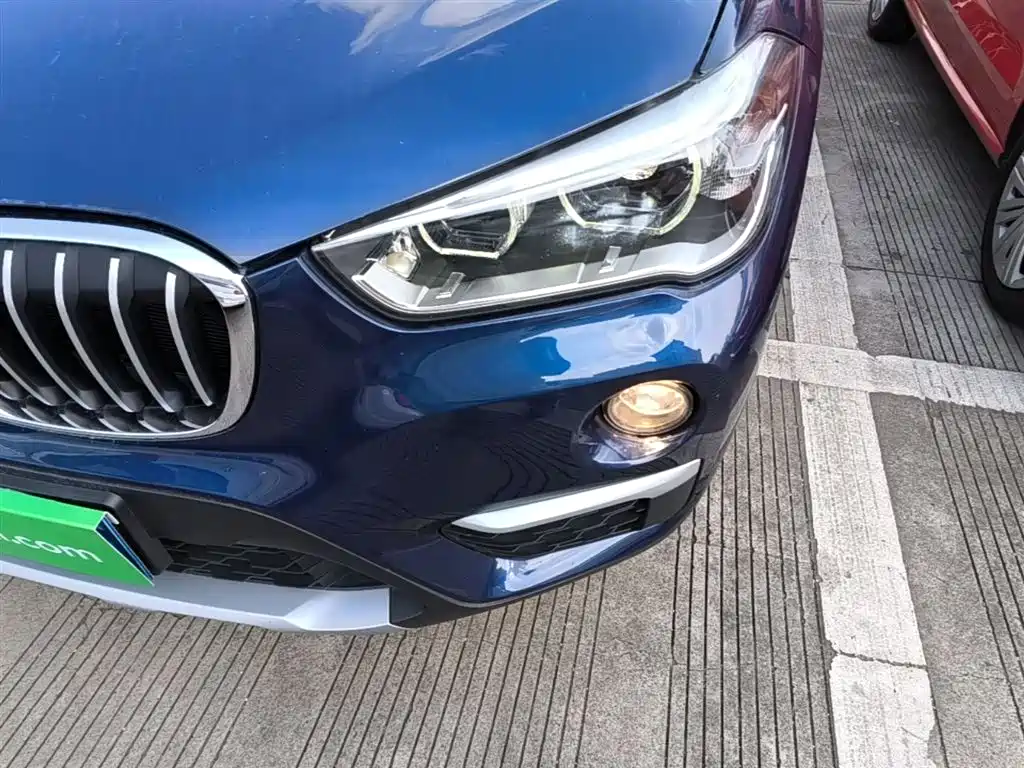 BMW X1 2018 sDrive18Li Premium Model фото 24
