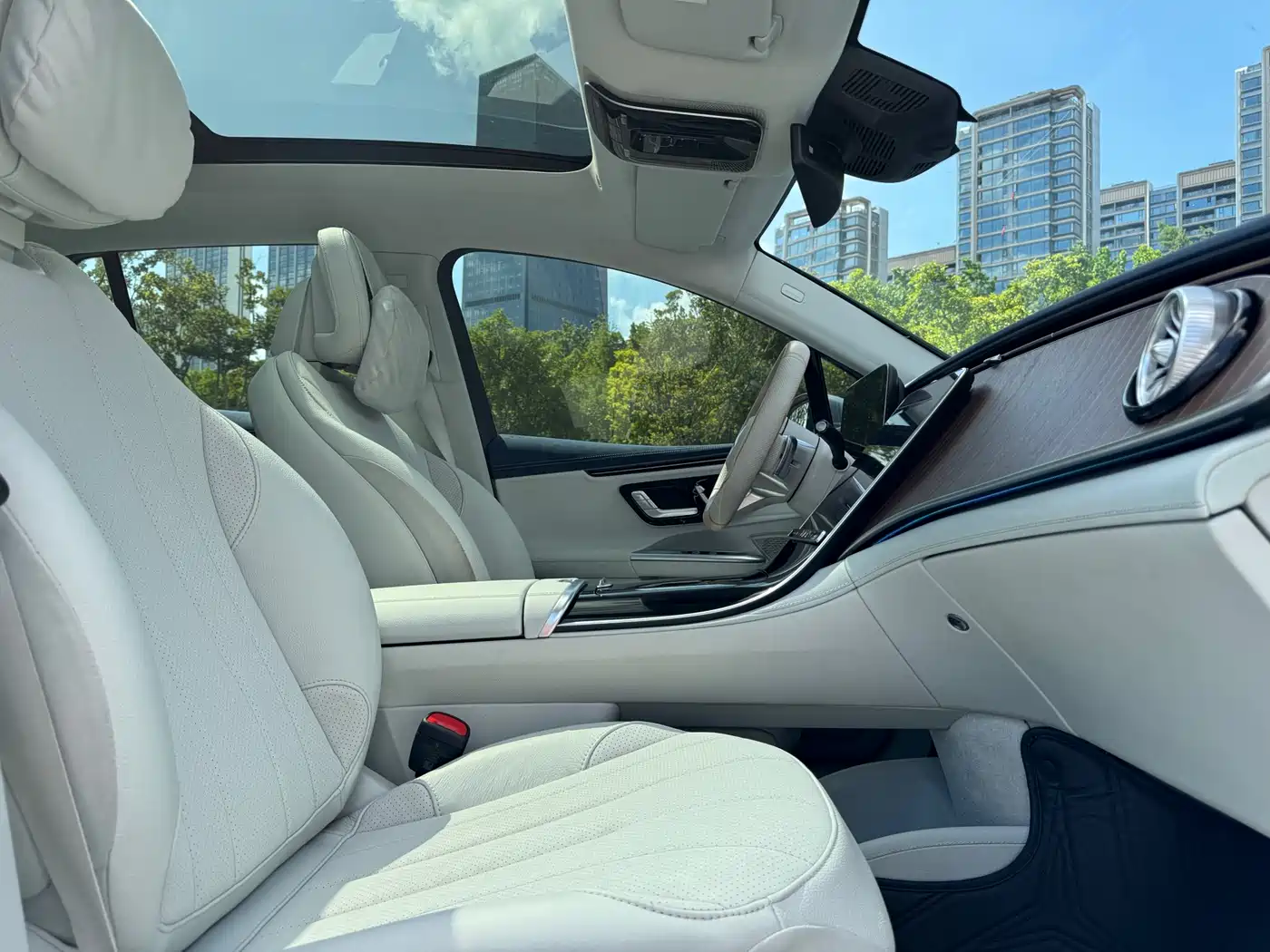 Mercedes-Benz EQE SUV 2023 350 4MATIC Luxury Edition фото 10