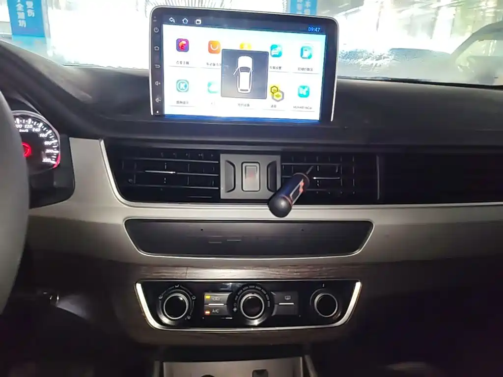 Dongfeng Fengxing Fengxing T5 2023 2023 Golden Age 1.6L Manual Dream Chaser 5-Seater