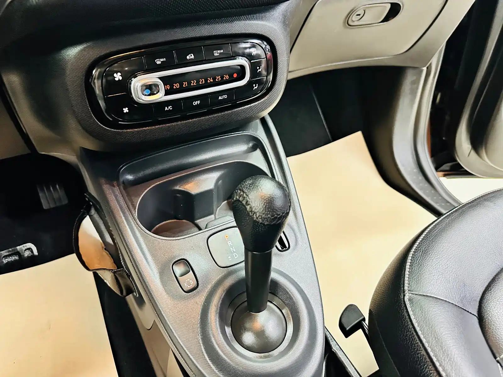 Фото 30 - smart fortwo